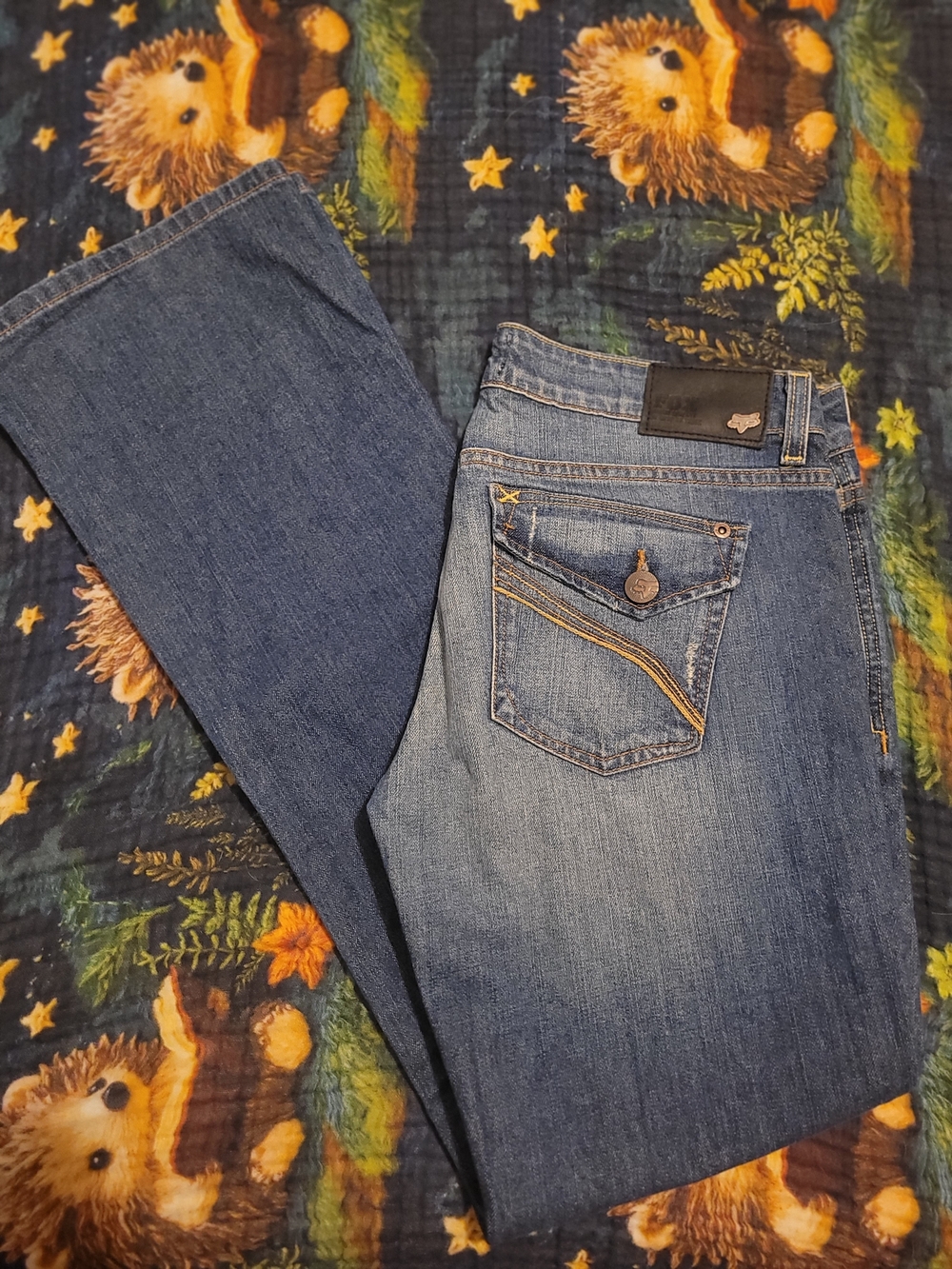 Fox Torque Boot Cut Jeans in Dark and Light Blue Denim Mid-rise